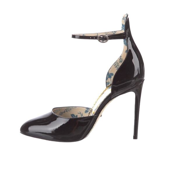 GUCCI Patent Leather Crystal Embellishments D'Orsay Pumps Size 9 NEW - Picture 2 of 10